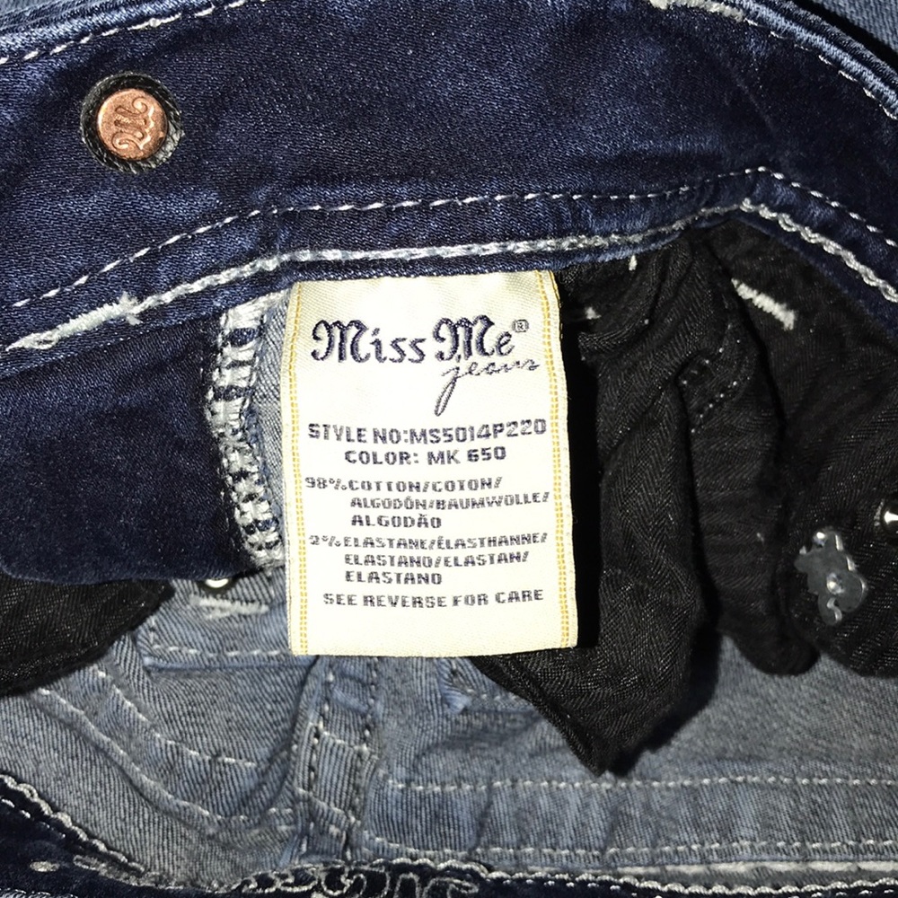 Miss Me denim jean Capri - Picture 8 of 8